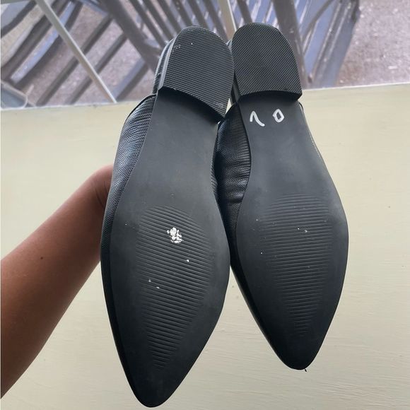 Steve Madden Black Pointed Toe PU SOCK Mules - Picture 5 of 5